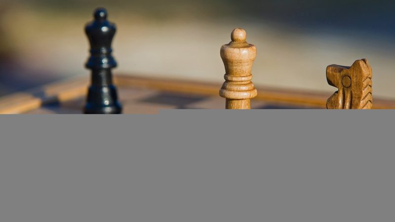 线上体彩棋牌必读：跳出思维陷阱，掌握制胜策略