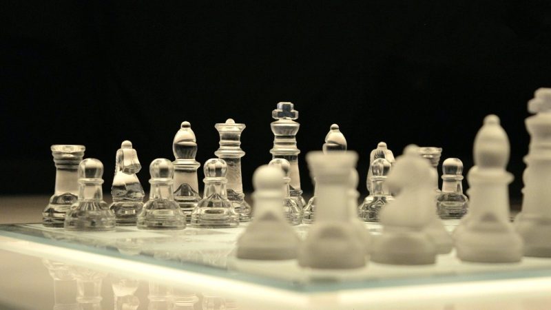 掌握扑克算牌技巧：线上体彩玩家的制胜法宝